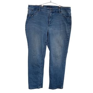 TALBOTS Simply Flattering 5 Pocket Women’s Straight Curvy Denim Jeans